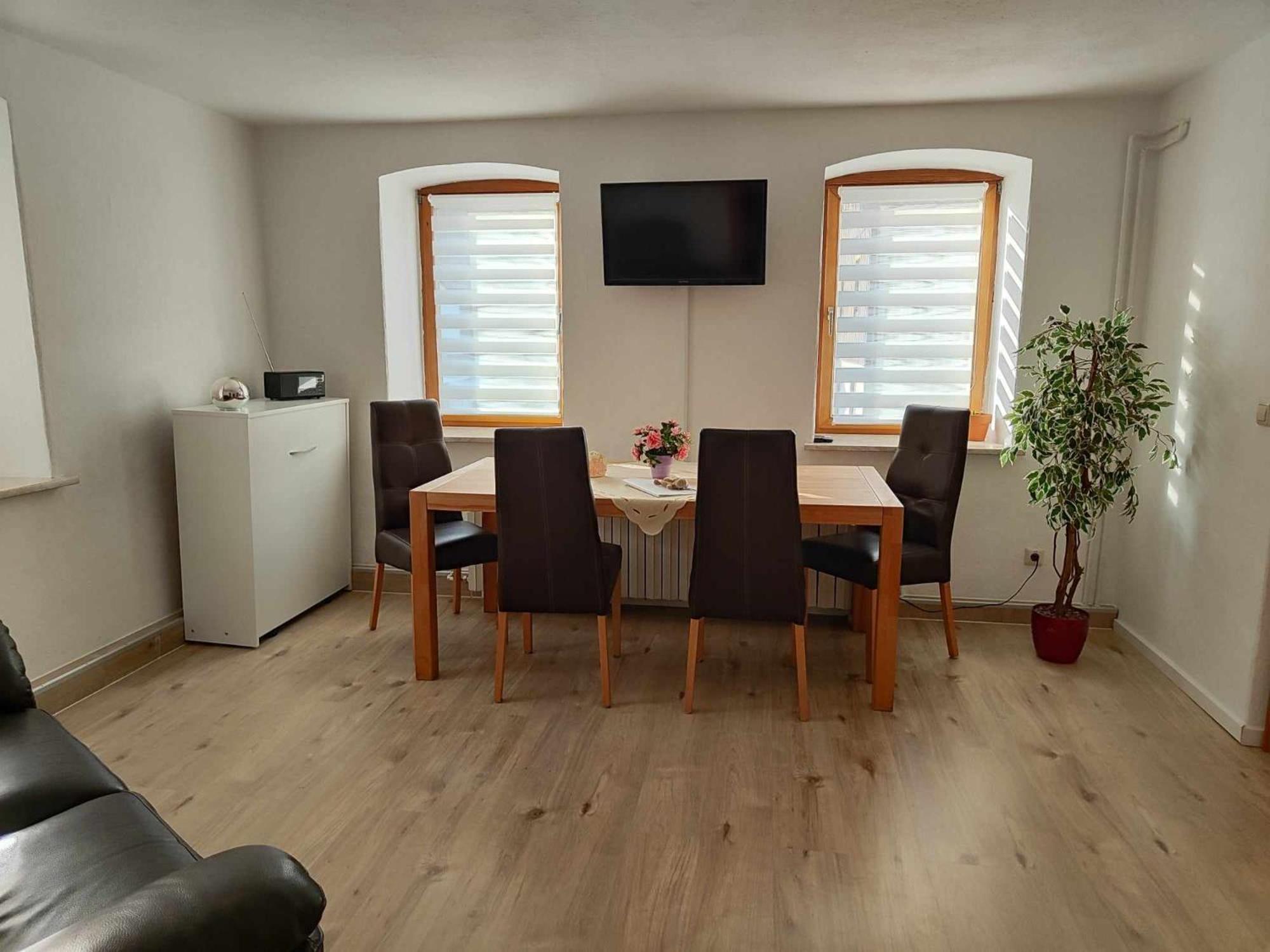 Ferienwohnung Kuehnel ラートマンスドルフ エクステリア 写真
